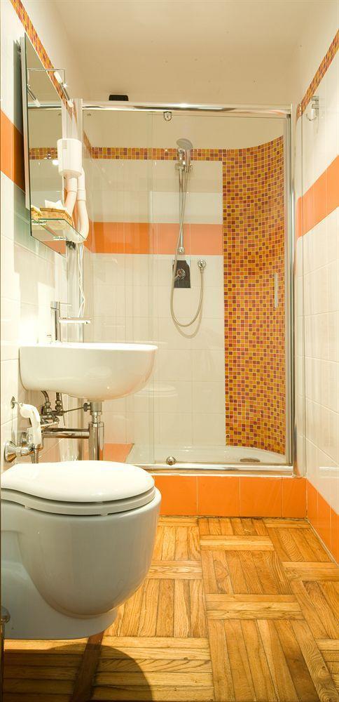 Hotel La Piazzetta Rooms&breakfast 3*