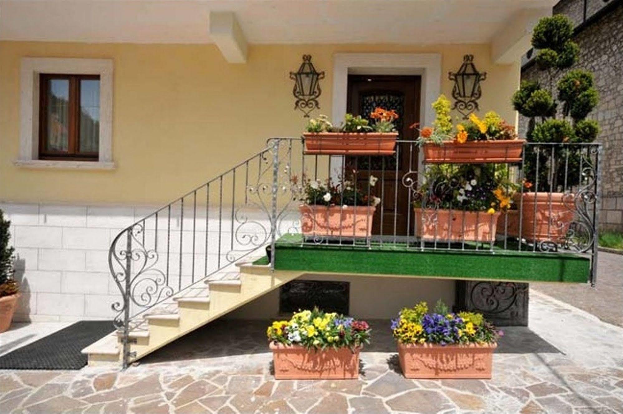 La Piazzetta Rooms&breakfast Hotel 3*