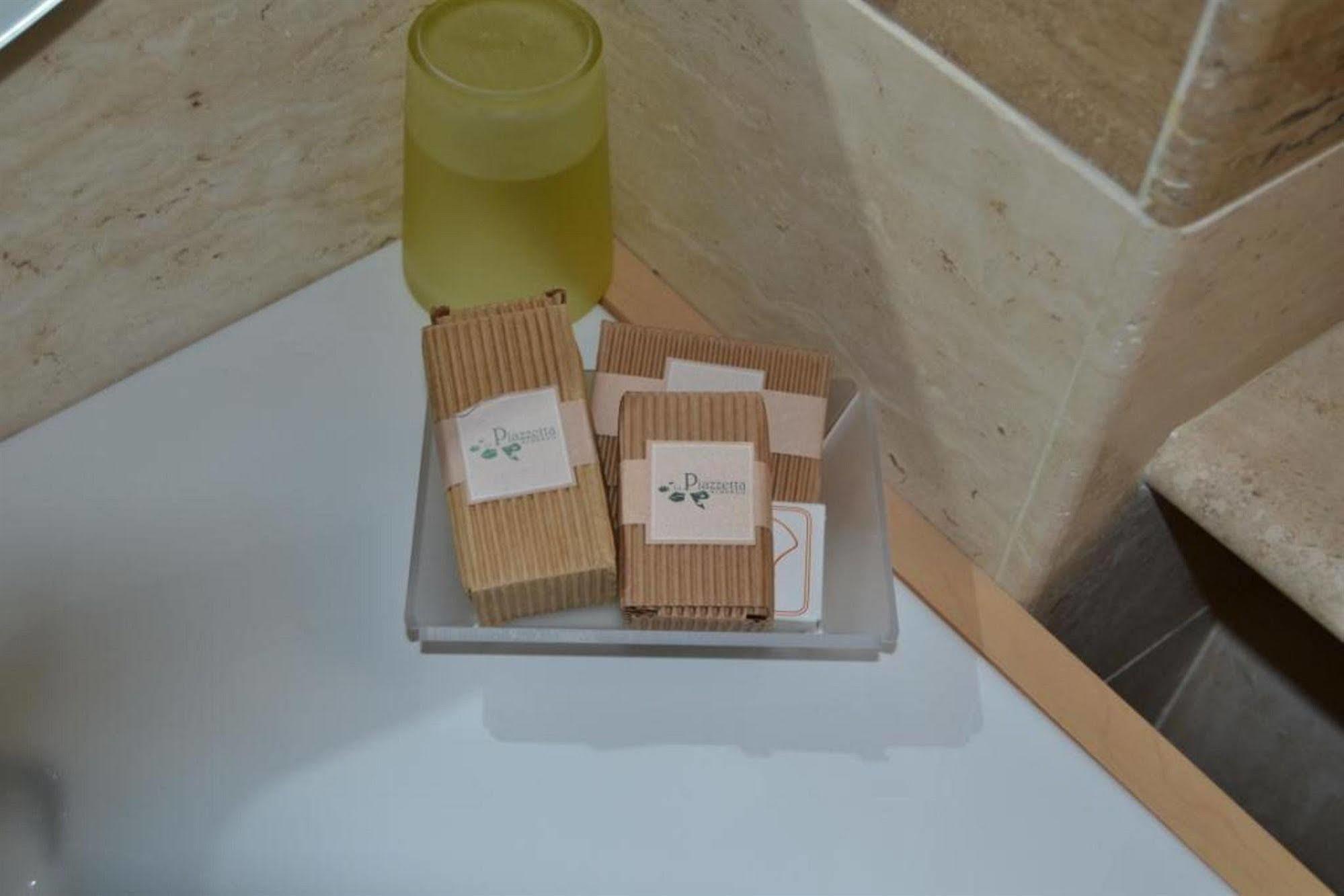Hotel La Piazzetta Rooms&breakfast 3*