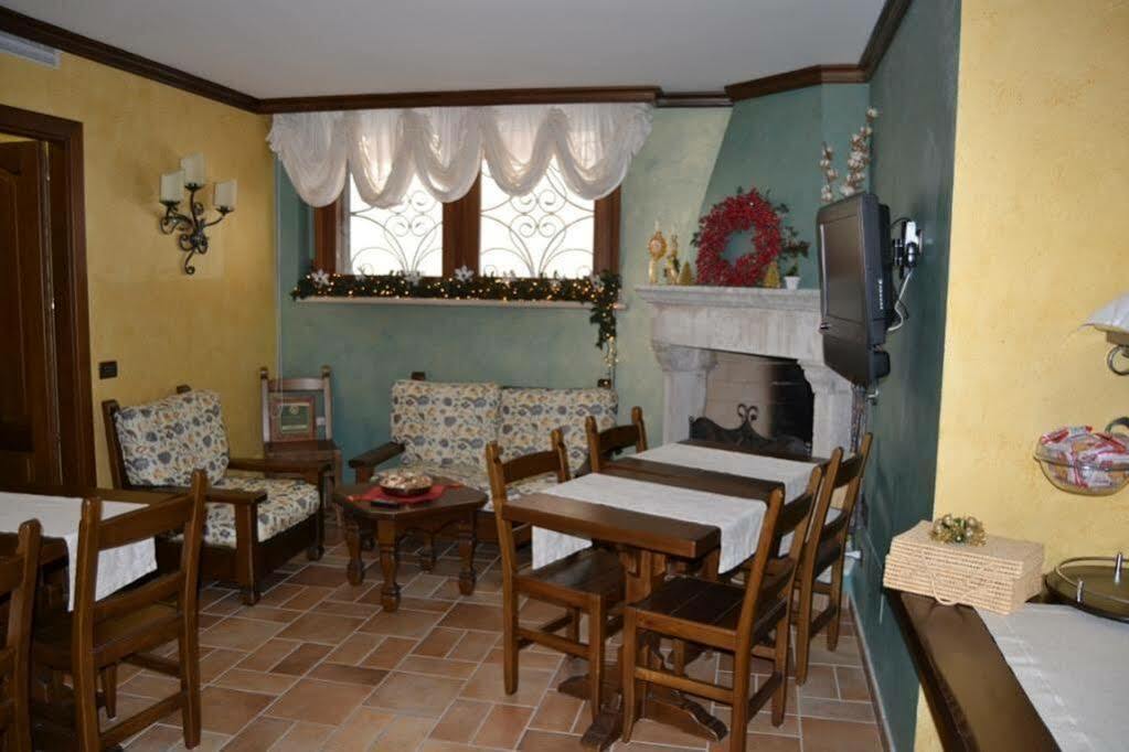 La Piazzetta Rooms&breakfast Hotel 3*